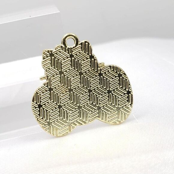 Brand New Hello Kitty Pendant #4 - Picture 2 of 3